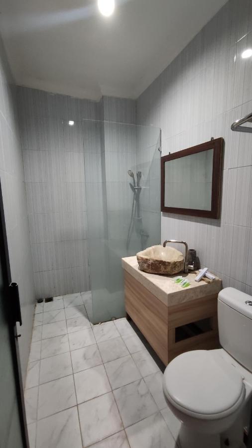 Mirabell Hotel & Convention Hall Маланг Екстериор снимка