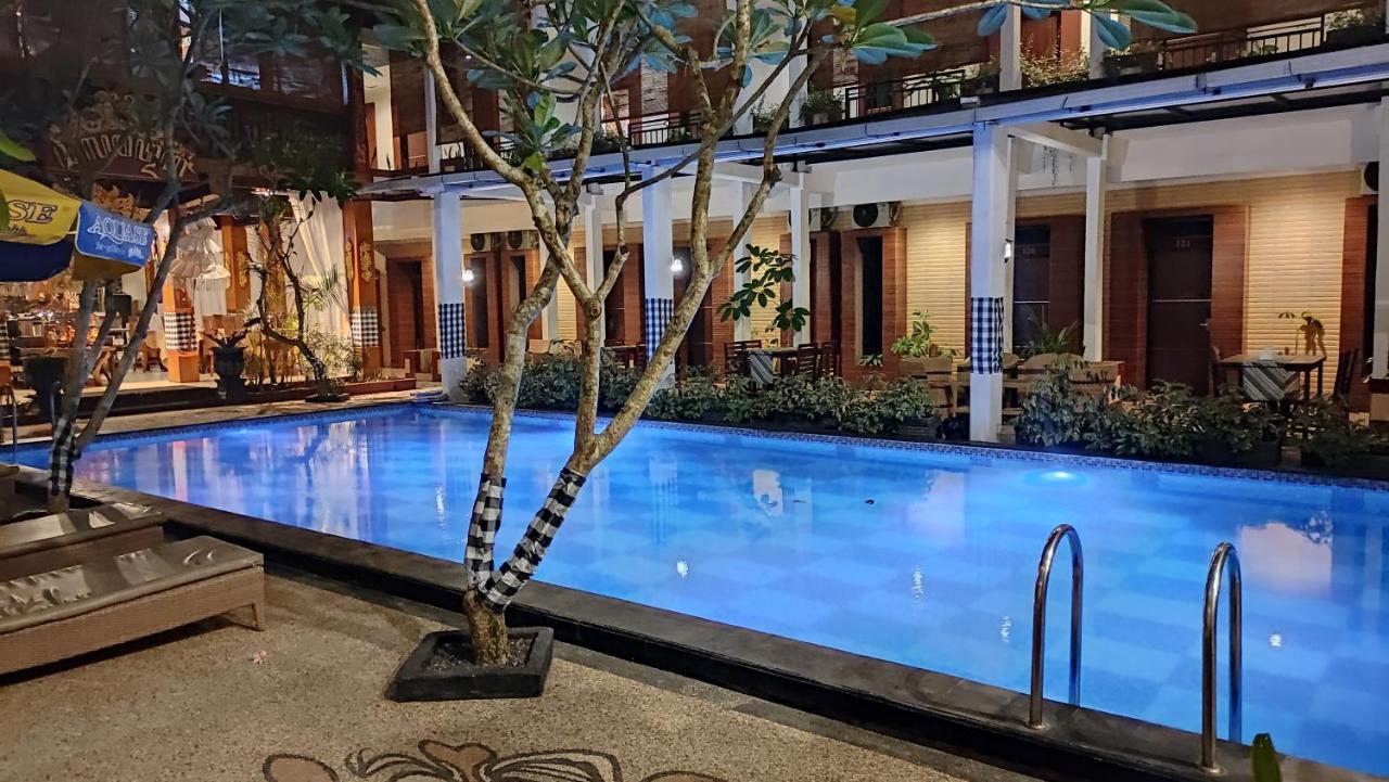 Mirabell Hotel & Convention Hall Маланг Екстериор снимка
